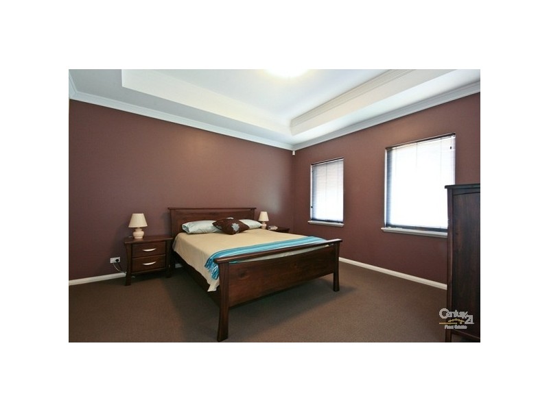 4 Karalla Elbow, Quinns Rocks WA 6030