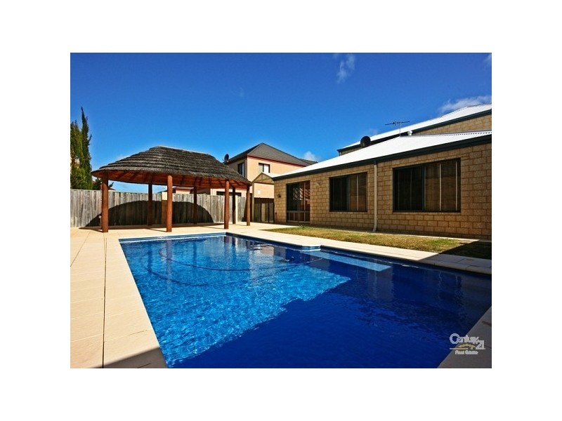 10 Bantry bend, Mindarie WA 6030