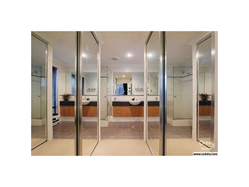 154 Golflinks drive, Carramar WA 6031