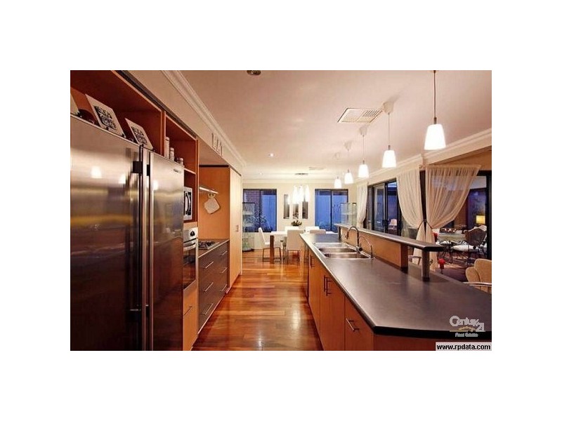 154 Golflinks drive, Carramar WA 6031