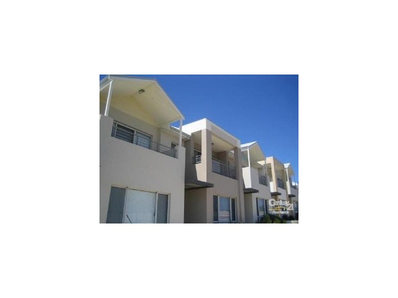 12/291 Ocean Keys Boulevard, Clarkson WA 6030