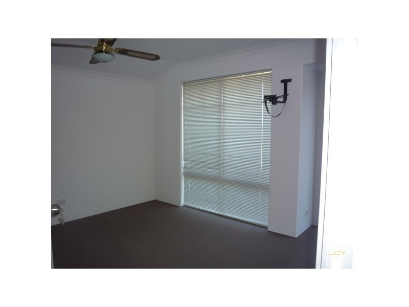 37 Belleville gardens, Clarkson WA 6030