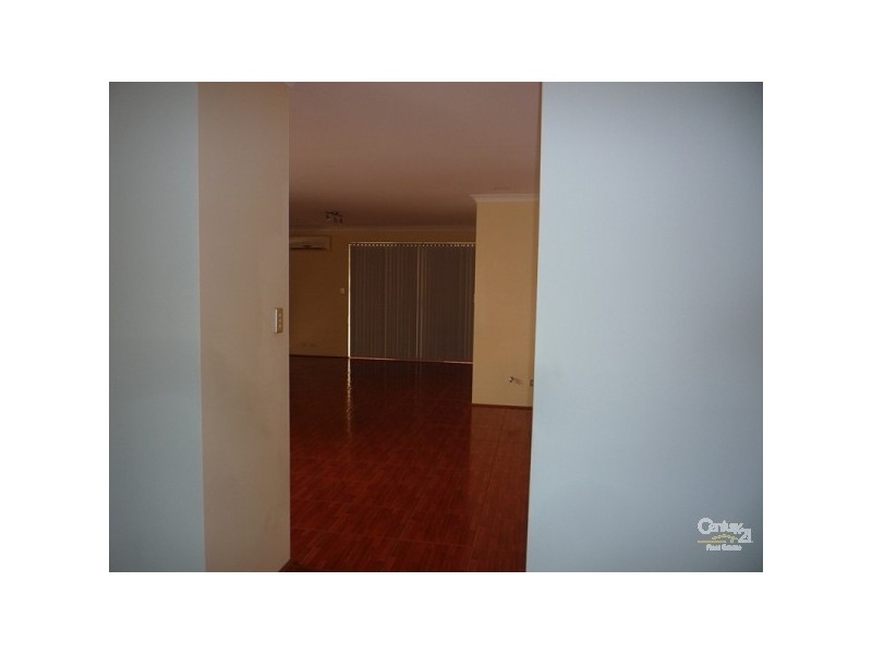4 Dandaff turn, Kinross WA 6028