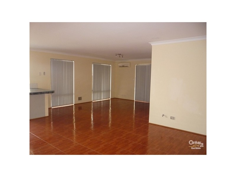 4 Dandaff turn, Kinross WA 6028
