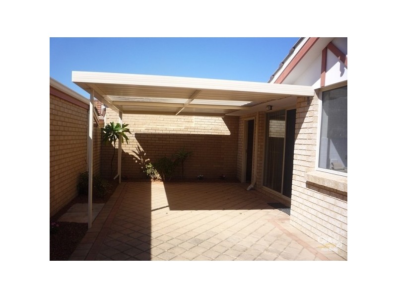 4/42 Stonehaven Parade, Kinross WA 6028