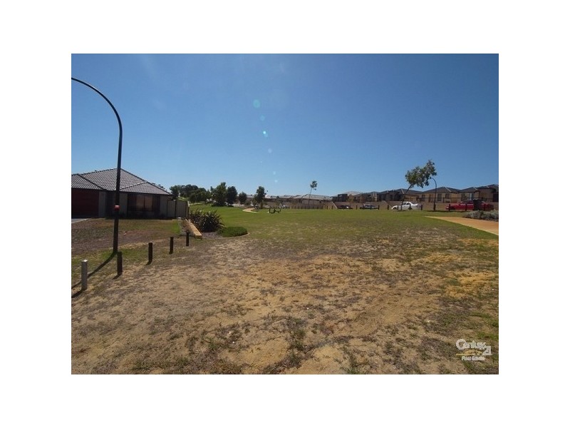 6 Cherokee Green, Clarkson WA 6030