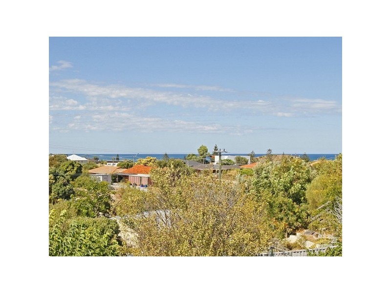 39 Kaiber Avenue, Yanchep WA 6035