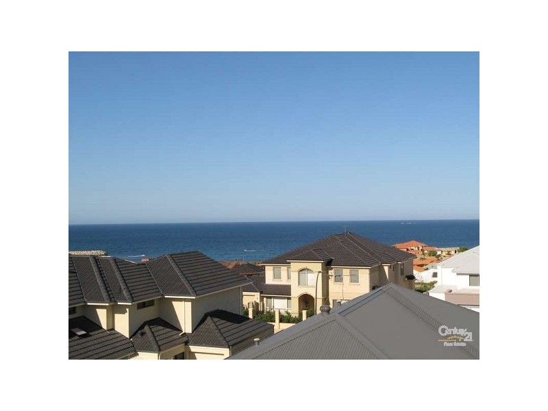 5 Birkenhead Ridge, Mindarie WA 6030