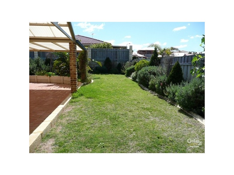 27 Limetree circuit, Mindarie WA 6030