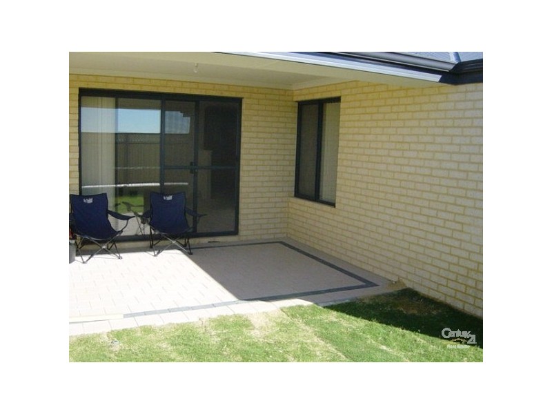 9  Ningaloo bend, Clarkson WA 6030