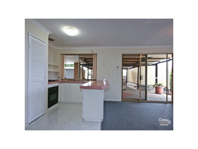 16 Nerang mews, Merriwa WA 6030