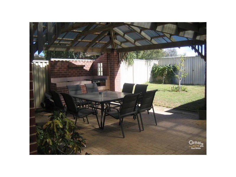 6 Cam court, Merriwa WA 6030