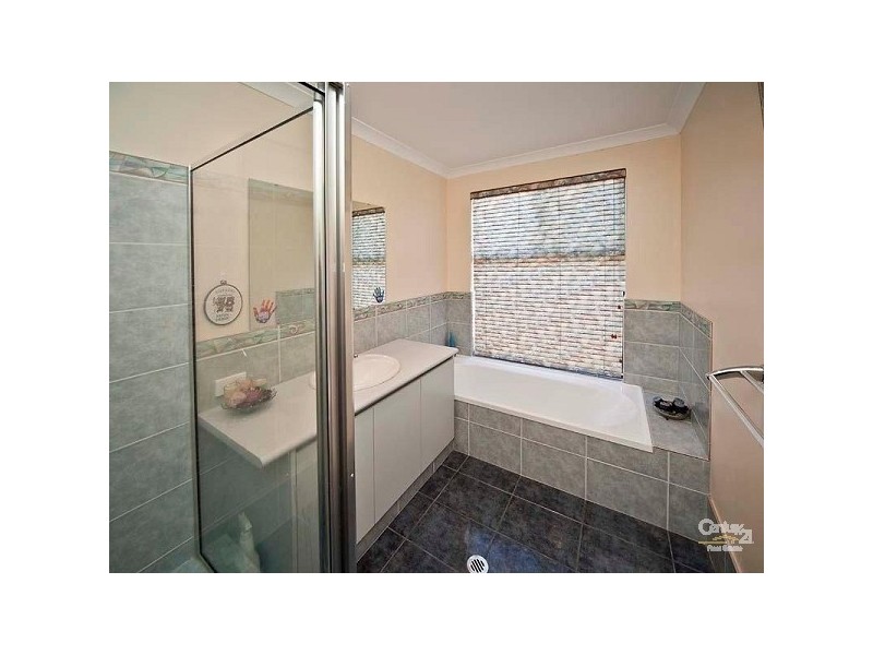 34 Shropshire Crescent, Butler WA 6036