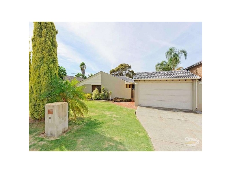 8 Batavia Place, Kallaroo WA 6025