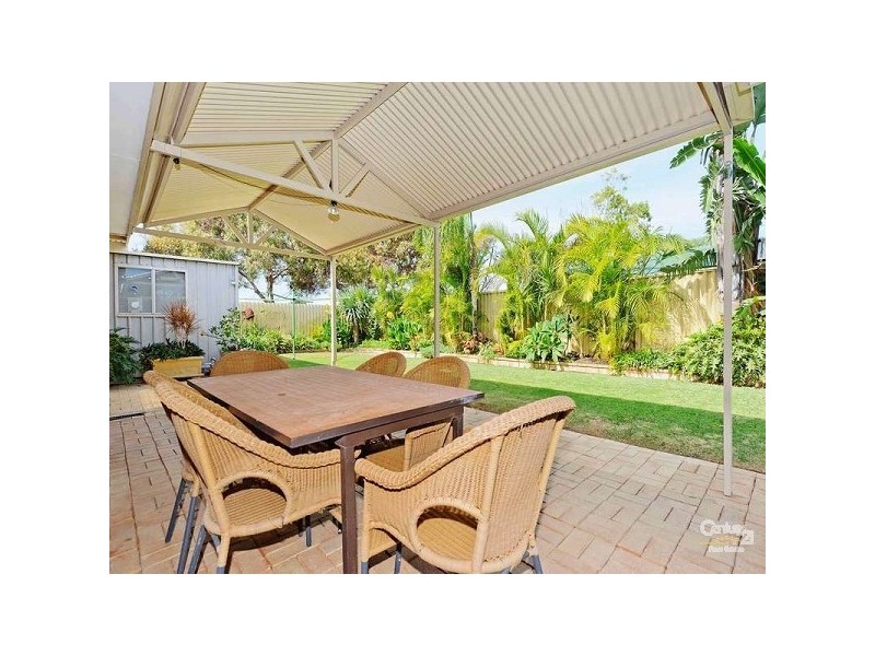 8 Batavia Place, Kallaroo WA 6025