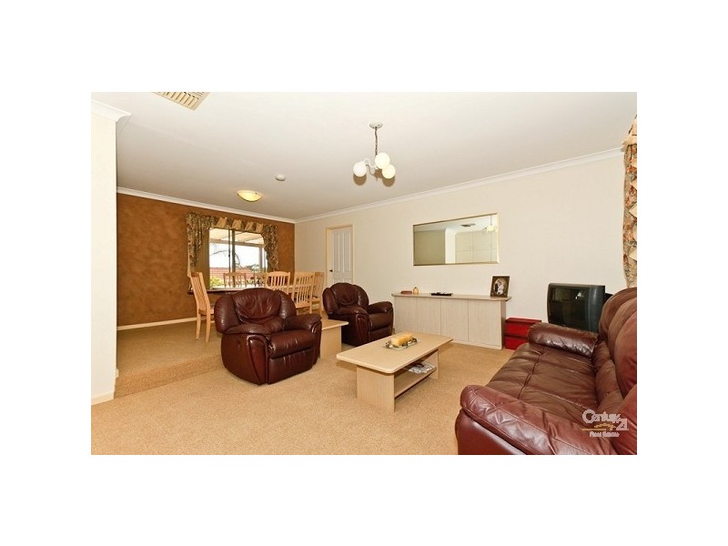 22 Chessington Way, Kingsley WA 6026