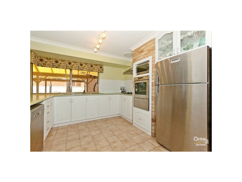 22 Chessington Way, Kingsley WA 6026