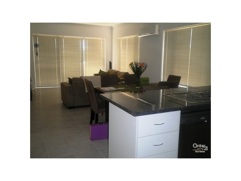 5 Hollywood heights, Clarkson WA 6030