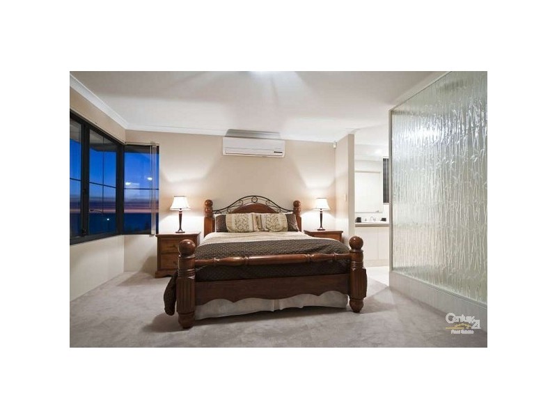 2 Royal James Court, Quinns Rocks WA 6030