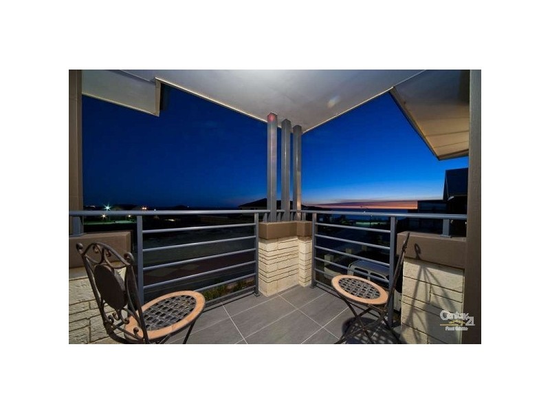 2 Royal James Court, Quinns Rocks WA 6030