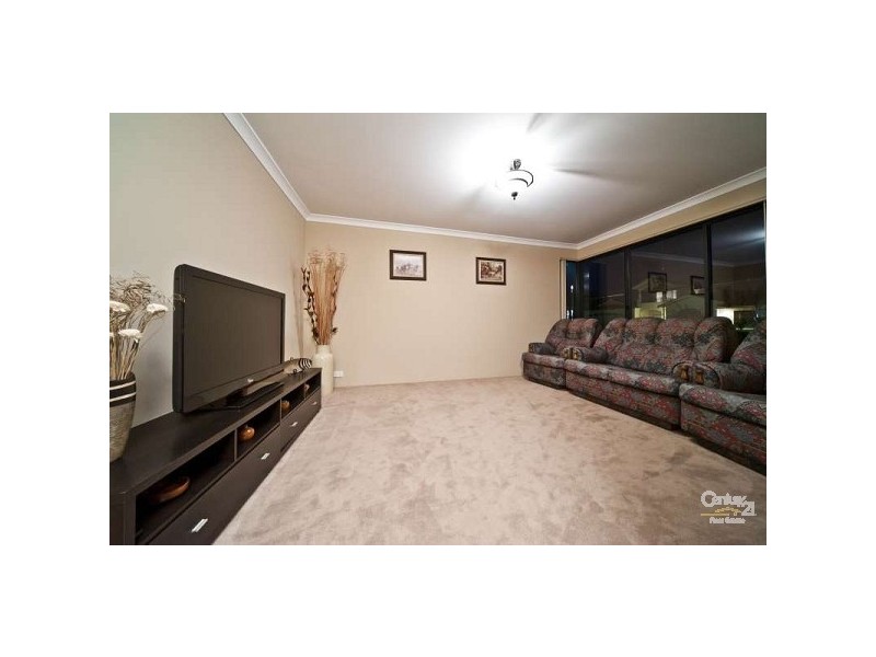 2 Royal James Court, Quinns Rocks WA 6030