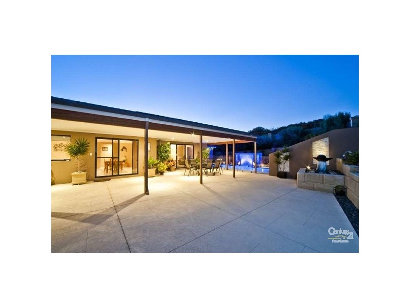 2 Royal James Court, Quinns Rocks WA 6030