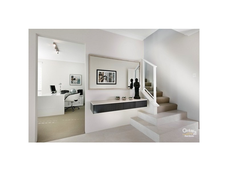 9 Romano Crescent, Iluka WA 6028