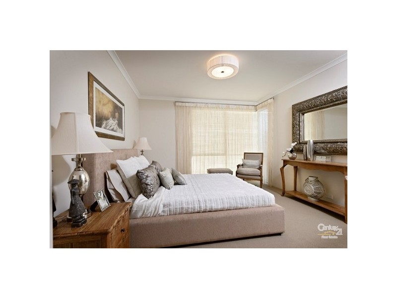 9 Romano Crescent, Iluka WA 6028