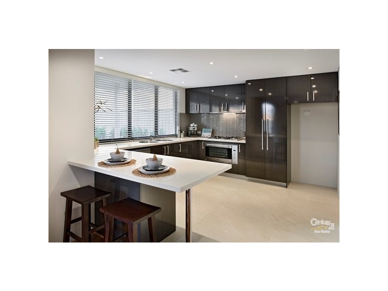 9 Romano Crescent, Iluka WA 6028