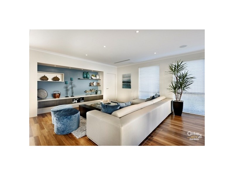 9 Romano Crescent, Iluka WA 6028