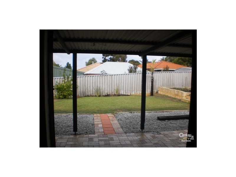17 Drammen Elbow, Merriwa WA 6030