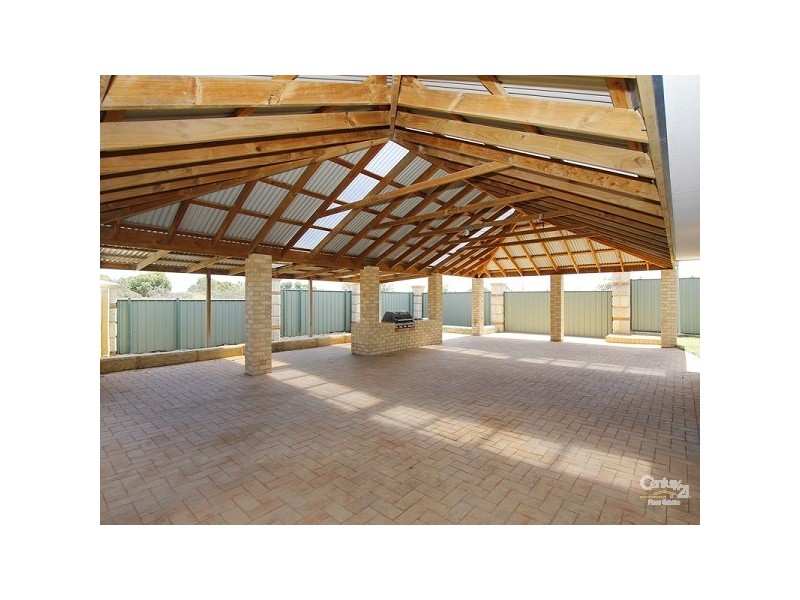 28 Mokutu Court, Quinns Rocks WA 6030