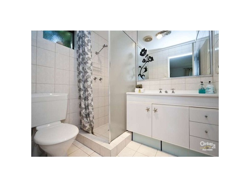 38 Koombana Way, Kallaroo WA 6025