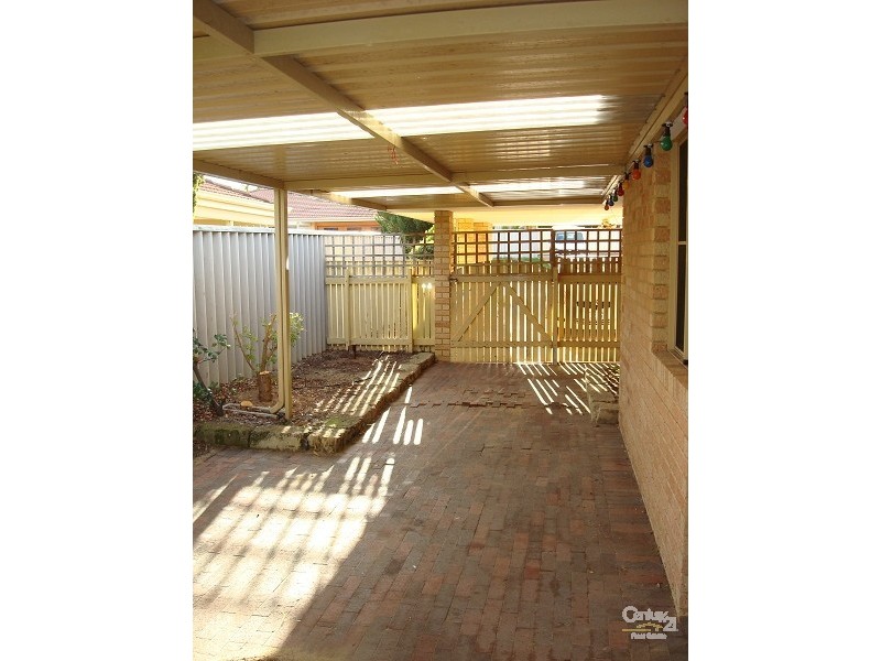 18 Bateson Heights, Clarkson WA 6030