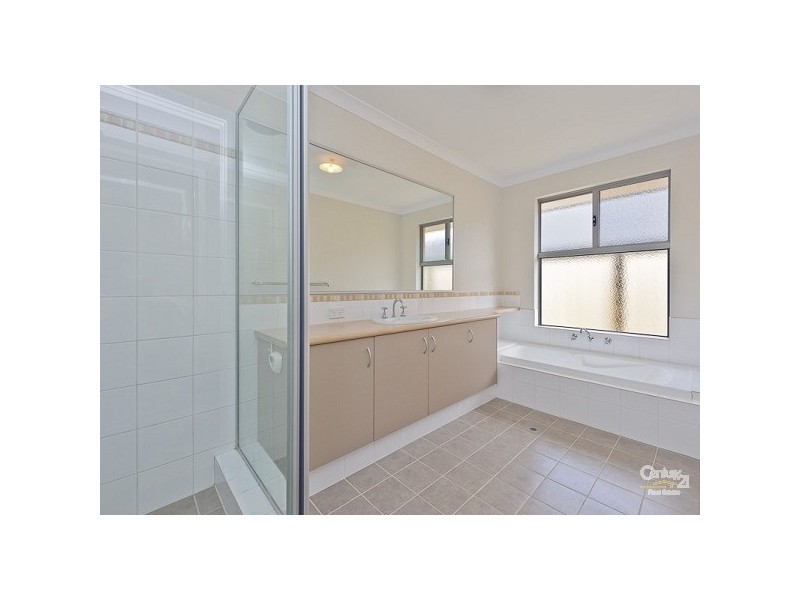 8 Myall Fairway, Clarkson WA 6030