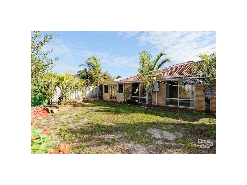 4 Turton Place, Quinns Rocks WA 6030