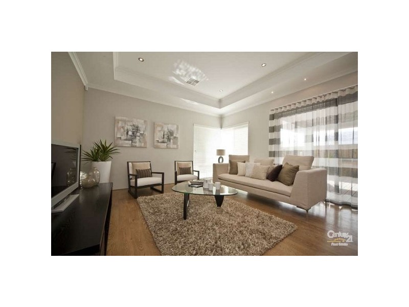 33 Viridis Street, Yanchep WA 6035