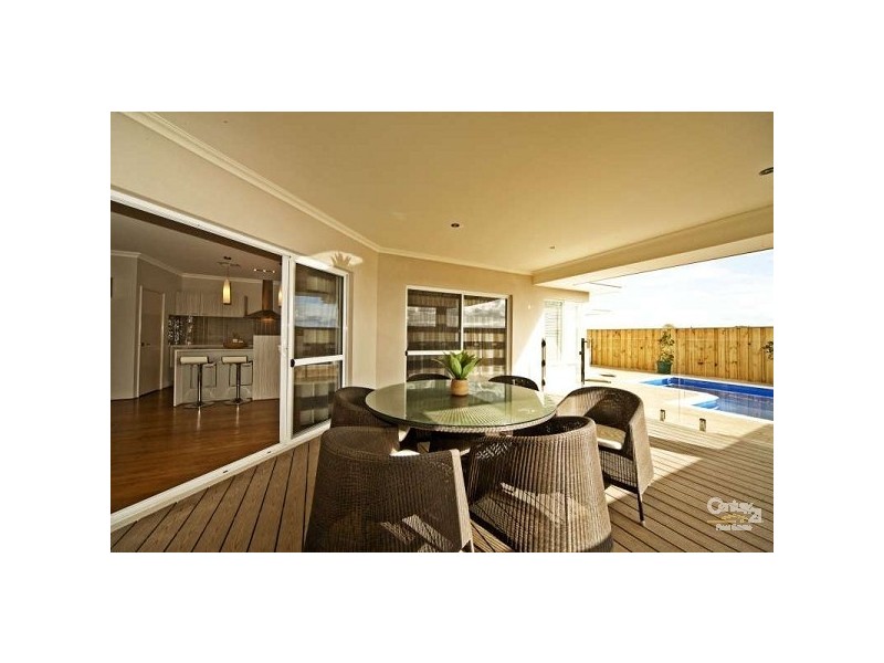 33 Viridis Street, Yanchep WA 6035