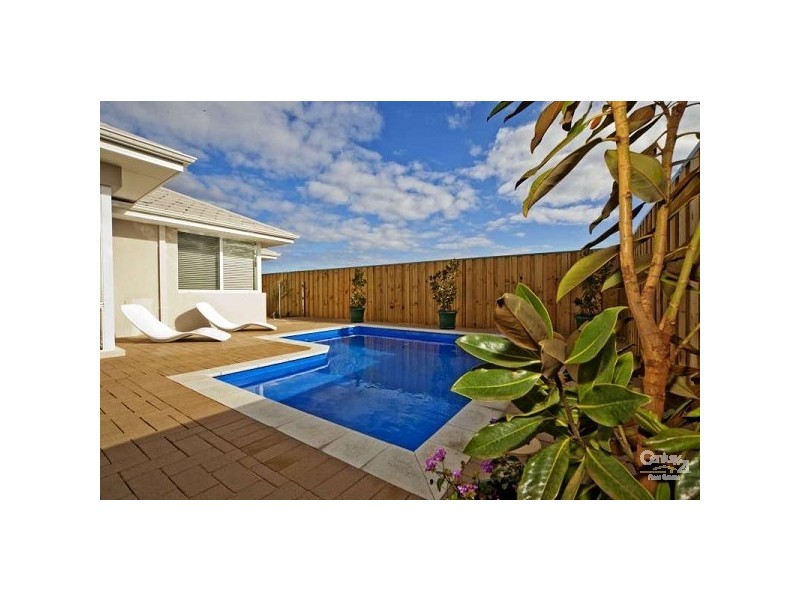 33 Viridis Street, Yanchep WA 6035