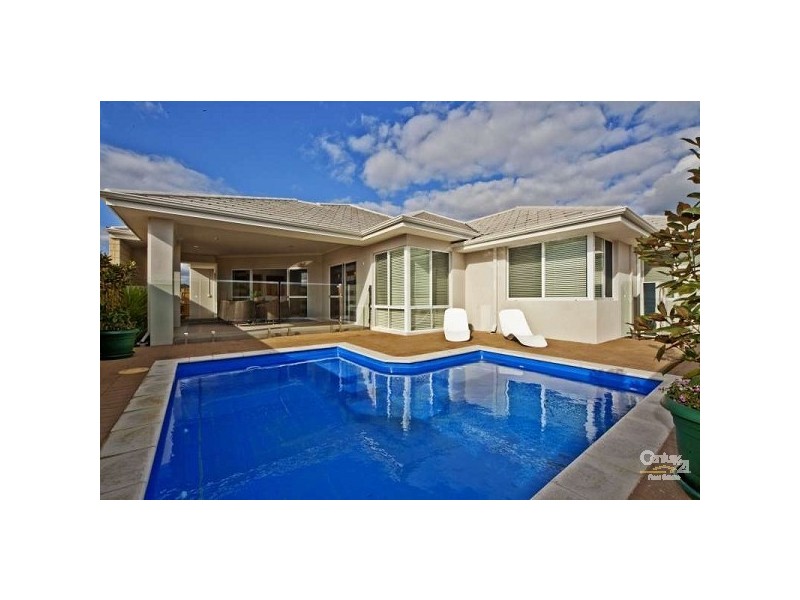 33 Viridis Street, Yanchep WA 6035