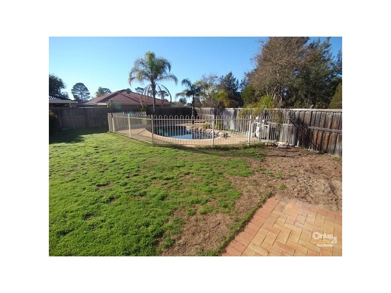 21 Springbrook Drive, Ellenbrook WA 6069