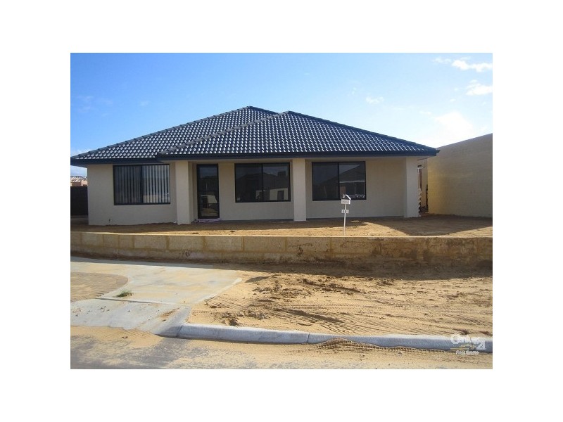 11 Oxted Link, Butler WA 6036