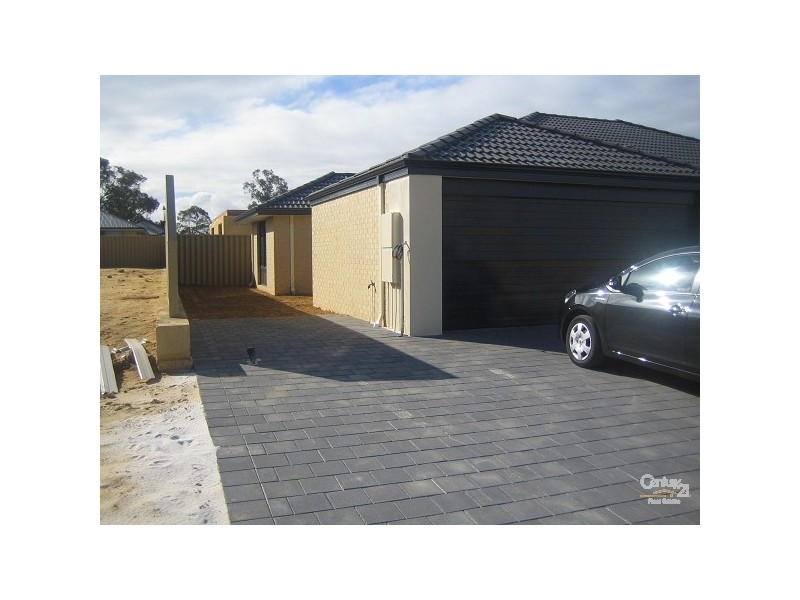 11 Oxted Link, Butler WA 6036