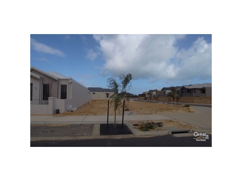 2 Larkhall Way, Butler WA 6036