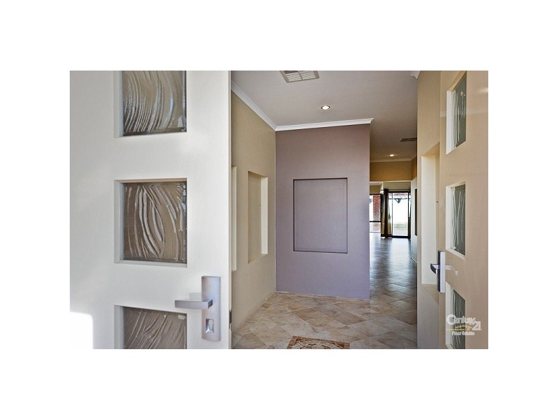 16 Labianca Vista, Carramar WA 6031