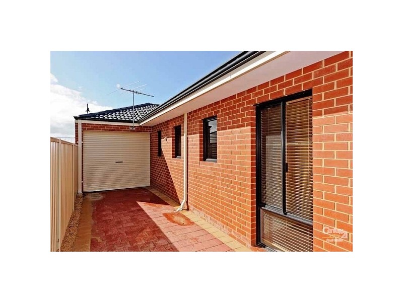 16 Labianca Vista, Carramar WA 6031