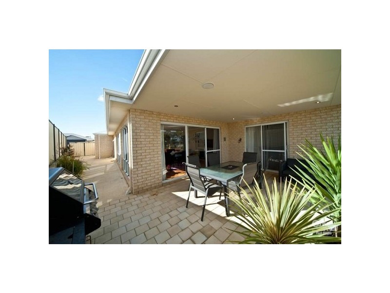 23 Lomita Link, Clarkson WA 6030