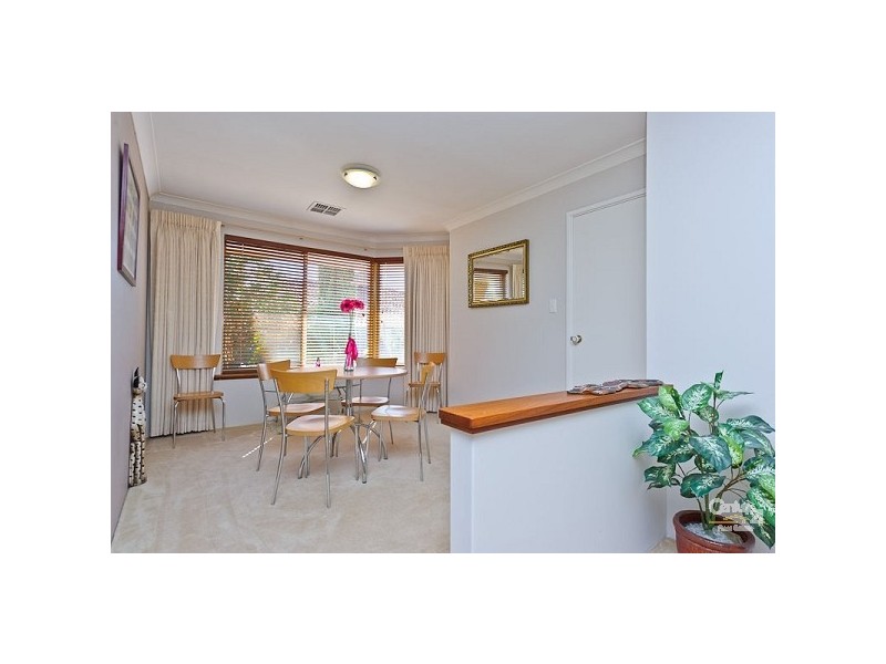14 Firwood Trail, Woodvale WA 6026