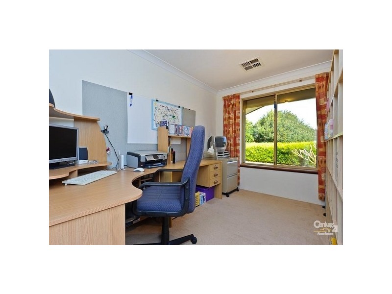 14 Firwood Trail, Woodvale WA 6026