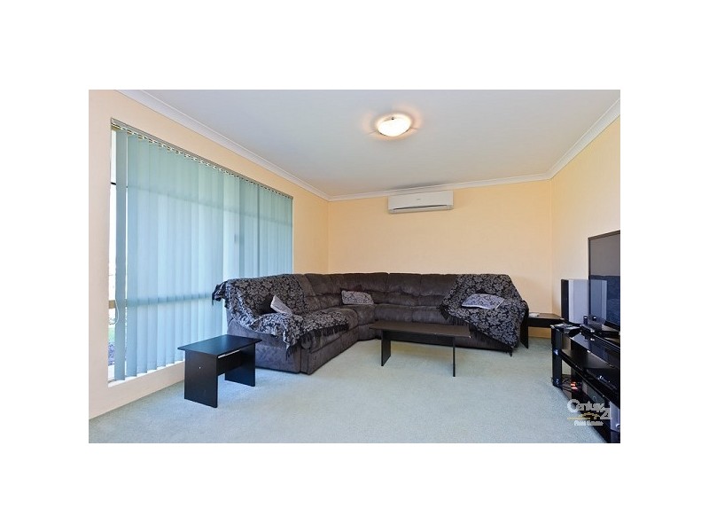 1 Ceduna Way, Quinns Rocks WA 6030